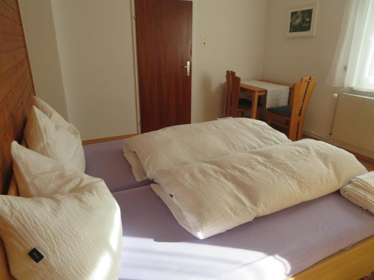 克尼特尔费尔德Haus Irmi住宿加早餐旅馆 外观 照片